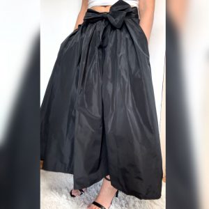 FALDA VUELO NEGRA